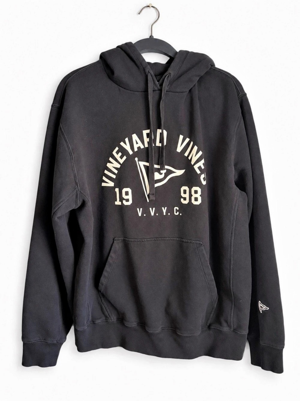 Vineyard Vines 1998 V.V.Y.C. Whale Logo Hoodie Black Large